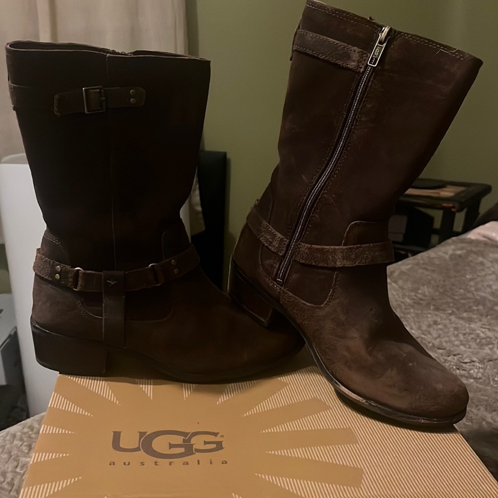 UGG Kids Zip Up Brown Suede Leather Boots Style Caddie sz USA 4, UK 3, EU 34